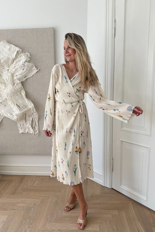 Ofelia Long Wrap Dress