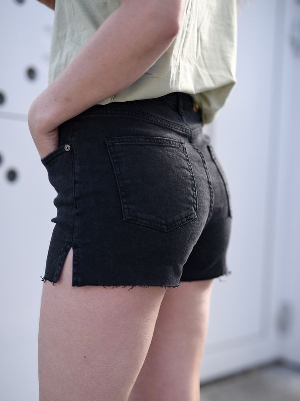 Raw Hem Slit Denim Shorts
