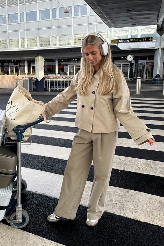 Luna Trenchcoat