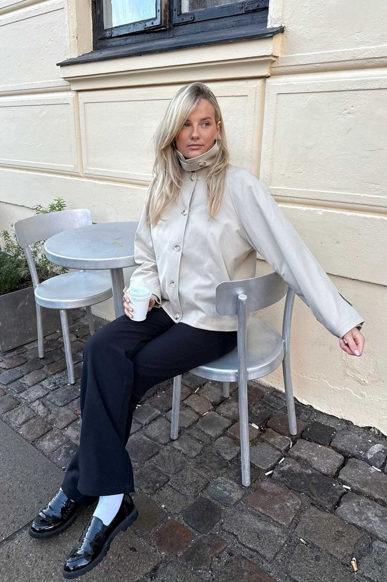 Ava Short Trenchcoat